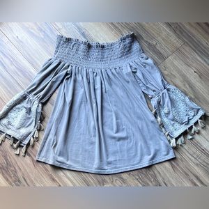 VaVa by Joy Han Off the Shoulder Blouse